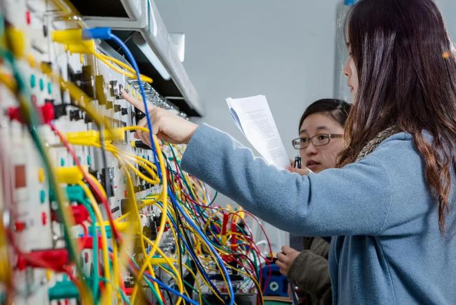 2024高考热门专业出炉：机械自动化排第八榜首专业实至名归(图6)