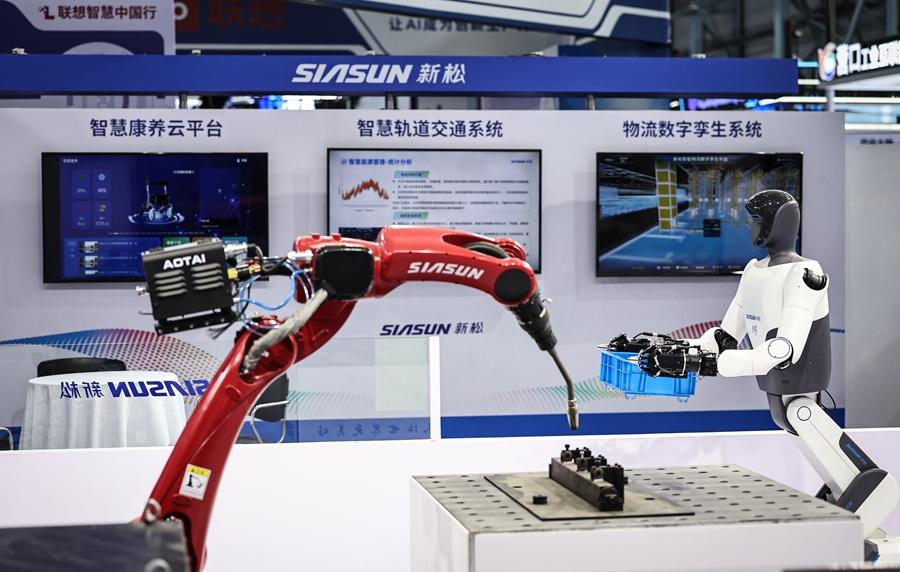 新华网财经观察丨从“秀场”到“工厂”机器人工业应用加速(图3)