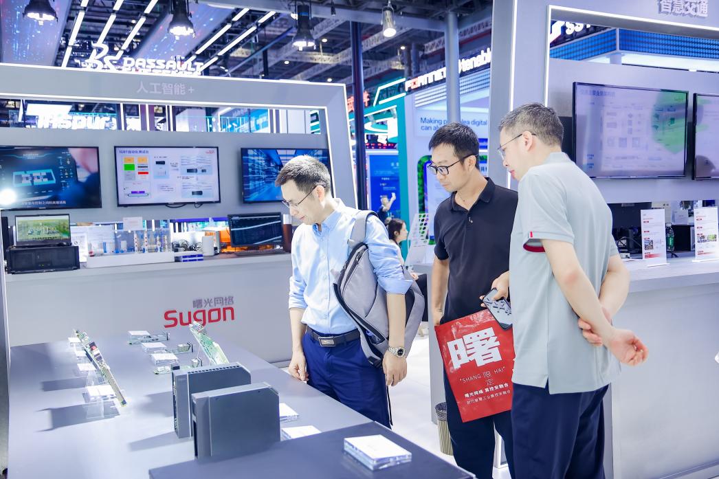 尖端科技产品亮相工博会构建“中国智造”新生态(图2)