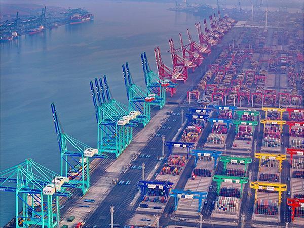 “机器人和人工智能已在重塑中国经济而美国寸步难行”(图2)