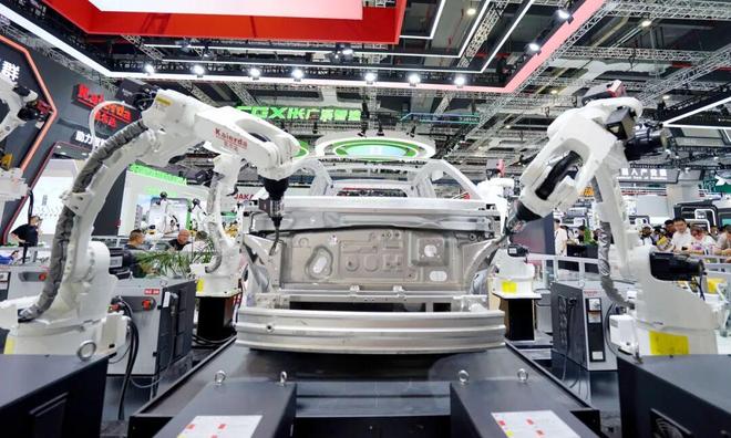 保有量全球第一！中国机器人正加速走进工厂