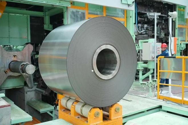 从湖南第一炉铁水到机器人的电机涟钢勇闯“高端局”(图2)