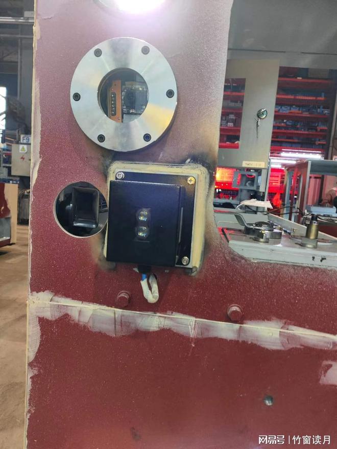 矿山设备安全监测选山东鹏翔电机车雷达检测精准障碍物预警技