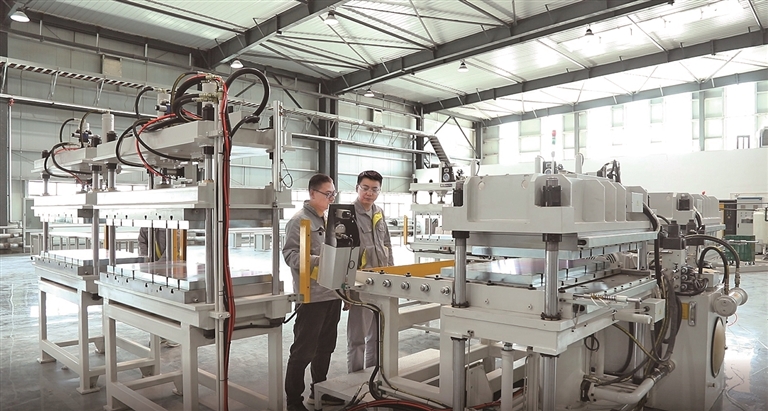 河西沐“风光”陇电送远方